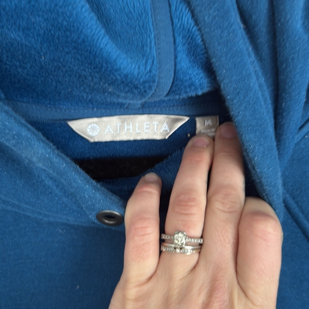 Athleta hoodie size M - Picture 3 of 5